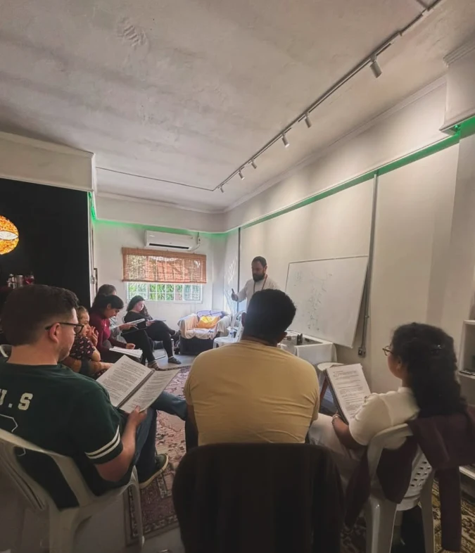 Encontro de estudos em grupo